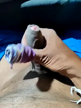 Snapshot of DICKLANKA chatting on 09-22-25, 05:48 DICKLANKA online show from 09-22-25, 05:48