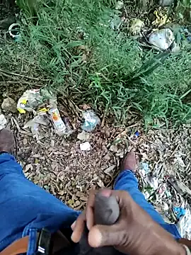 Snapshot of DICKLANKA chatting on 01-15-26, 11:04 DICKLANKA online show from 01-15-26, 11:04