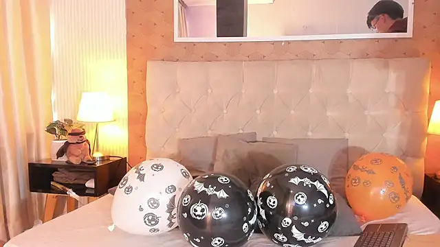 liam twiink online show from 10-31-25, 08:10