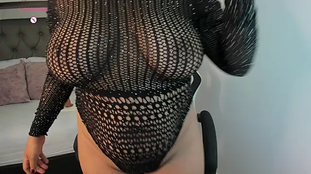 Snapshot of daniela_crozee_ chatting on 11-08-25, 02:23 daniela crozee online show from 11-08-25, 02:23