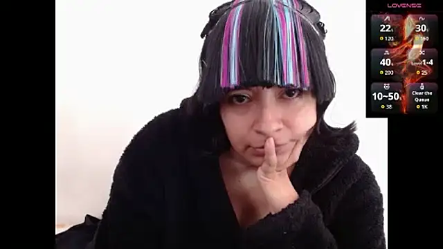 Acelinrose online show from 10-13-25, 03:23