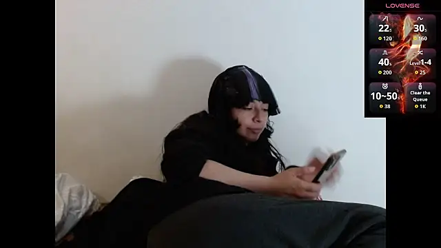 Acelinrose online show from 10-25-25, 10:37