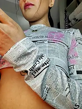 ValeNiitaLuv online show from 03-17-26, 08:17