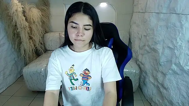 ambarina r online show from 09-26-25, 03:10