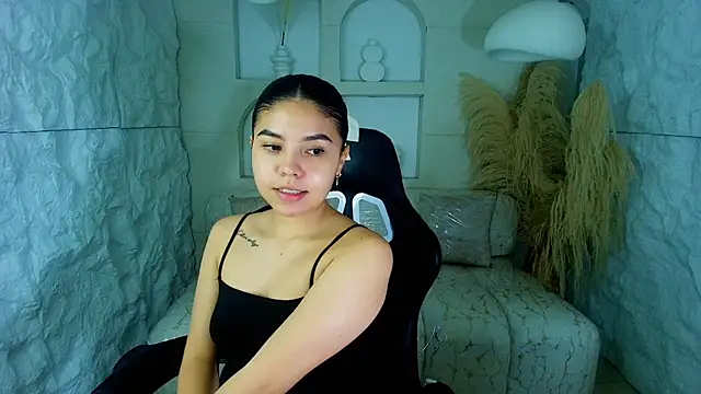 ambarina r online show from 11-09-25, 12:36