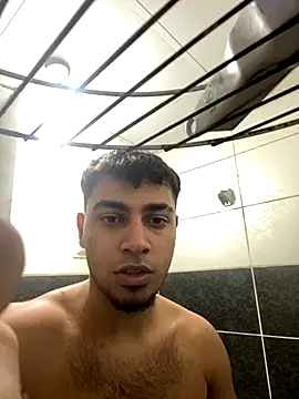 Snapshot of astoperaa chatting on 10-03-25, 04:26 astoperaa online show from 10-03-25, 04:26