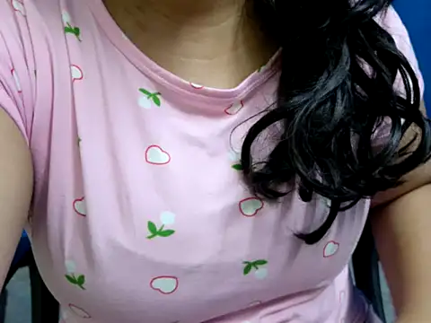 tamilqueenbaby online show from 10-09-25, 10:52