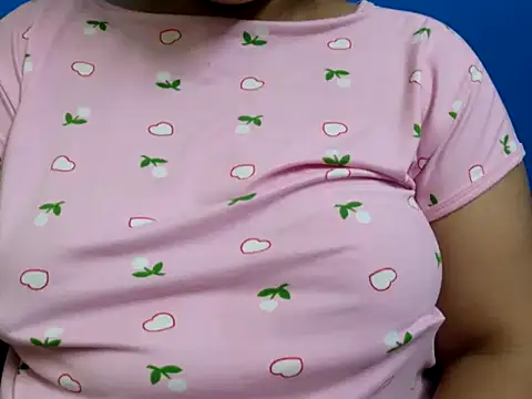 tamilqueenbaby online show from 10-19-25, 01:45