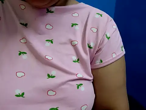 tamilqueenbaby online show from 10-23-25, 02:05