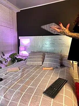 Camila Nyx online show from 12-01-25, 02:33