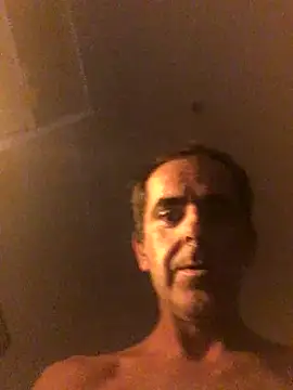 Snapshot of tiago1981pt chatting on 10-08-25, 02:09 tiago1981pt online show from 10-08-25, 02:09