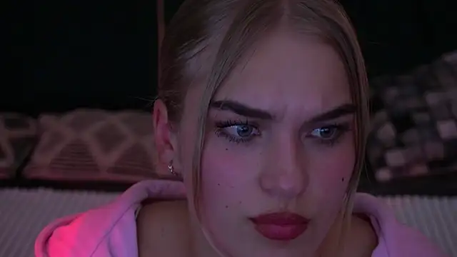 AlinaLiii online show from 11-10-25, 09:03