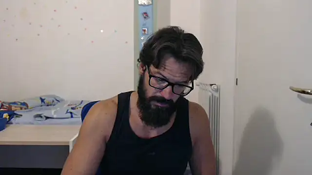 Snapshot of muscoloporco chatting on 10-06-25, 09:01 muscoloporco online show from 10-06-25, 09:01