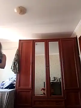 Snapshot of LaraDiva7799 chatting on 09-26-25, 10:19 LaraDiva7799 online show from 09-26-25, 10:19