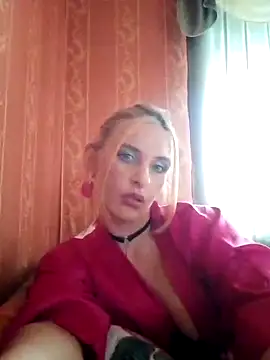 Snapshot of LaraDiva7799 chatting on 10-10-25, 08:46 LaraDiva7799 online show from 10-10-25, 08:46