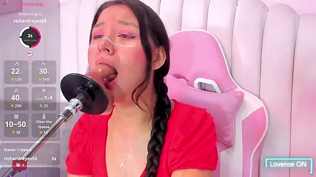 mia celezte online show from 11-08-25, 12:05