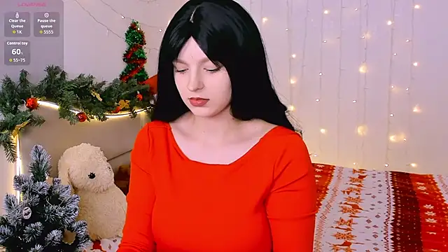 AishaAysitt online show from 12-23-25, 09:07