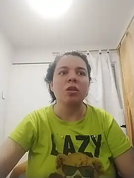 Snapshot of Alice_pussyhairy chatting on 10-24-25, 11:45 Alice pussyhairy online show from 10-24-25, 11:45