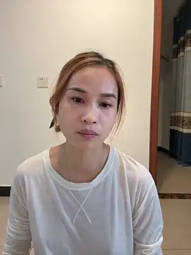 Snapshot of skys777 chatting on 12-18-25, 01:55 skys777 online show from 12-18-25, 01:55