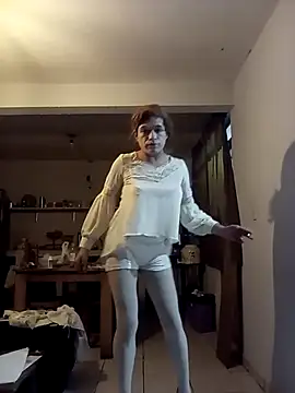 transreyna online show from 02-13-25, 11:06