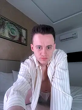 Snapshot of Vaso69_ chatting on 09-26-25, 03:43 Vaso69  online show from 09-26-25, 03:43