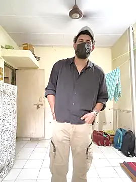 Snapshot of Punjabi27 chatting on 09-26-25, 09:57 Punjabi27 online show from 09-26-25, 09:57