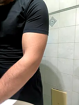 giovan2020 online show from 11-17-25, 10:48