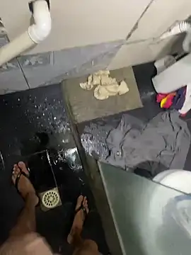 Snapshot of ooMiguel17CM chatting on 03-01-26, 01:18 ooMiguel17CM online show from 03-01-26, 01:18