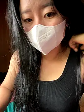 violet-00 online show from 09-25-25, 12:47