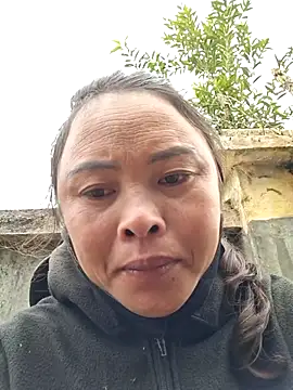 xuxulovezz online show from 11-21-25, 12:43