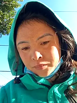 xuxulovezz online show from 11-25-25, 12:54