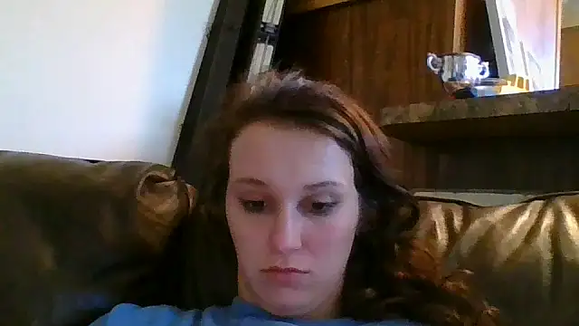 Snapshot of brunettebabexo3 chatting on 11-03-25, 05:03 brunettebabexo3 online show from 11-03-25, 05:03