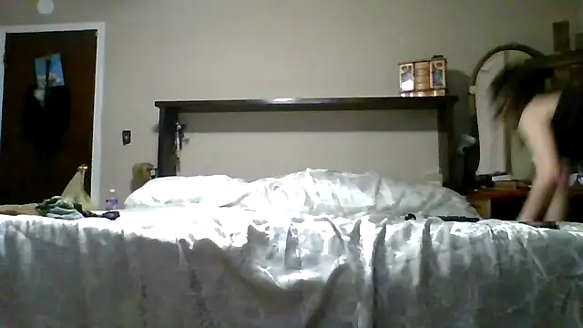 Snapshot of brunettebabexo3 chatting on 11-26-25, 03:18 brunettebabexo3 online show from 11-26-25, 03:18