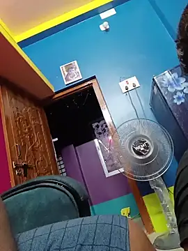 reya743 online show from 04-12-26, 11:32