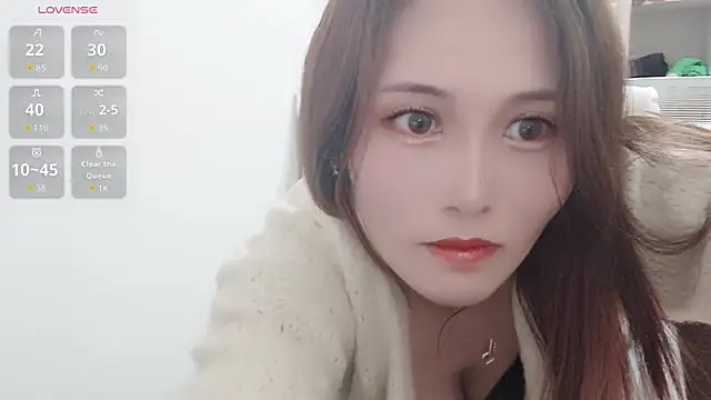 lizi- online show from 11-10-25, 07:51