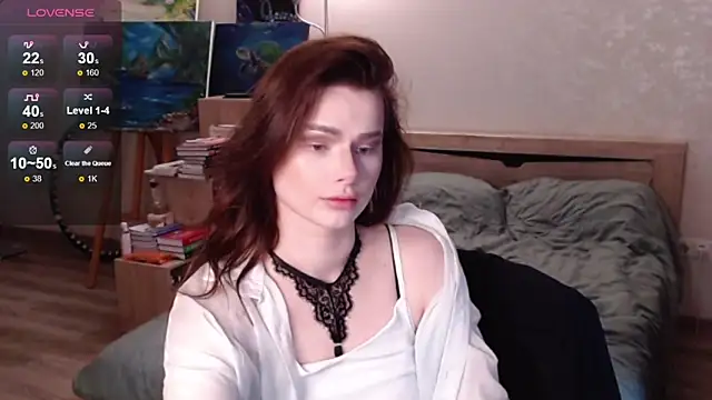 Snapshot of bbJ_one chatting on 10-29-25, 10:28 bbJ one online show from 10-29-25, 10:28