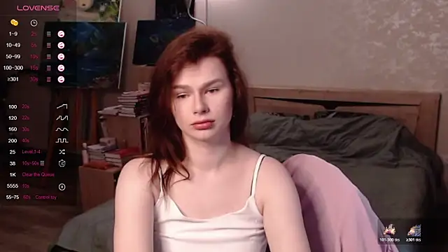 Snapshot of bbJ_one chatting on 11-08-25, 06:24 bbJ one online show from 11-08-25, 06:24