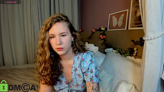 Elsie Cutties online show from 09-26-25, 12:03