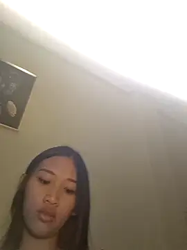 Bunny72772 online show from 10-18-25, 09:04