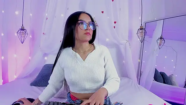 eimi rosse18 online show from 02-16-26, 12:45