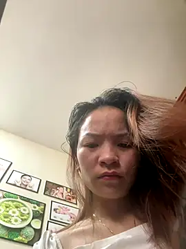    Dorry02    online show from 09-27-25, 04:28