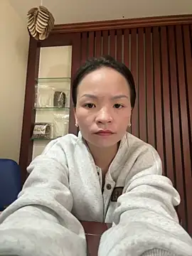    Dorry02    online show from 09-30-25, 05:45