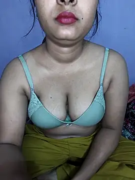 Snapshot of Geri405 chatting on 11-22-25, 03:11 Geri405 online show from 11-22-25, 03:11