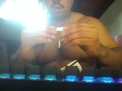 Snapshot of kevinrag271293 chatting on 09-24-25, 12:30 kevinrag271293 online show from 09-24-25, 12:30