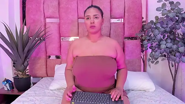 afrodita-Stone online show from 01-19-26, 01:42