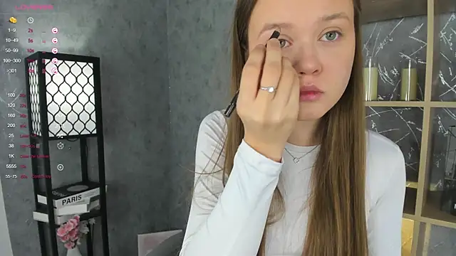 ElenoreReth online show from 11-24-25, 01:27