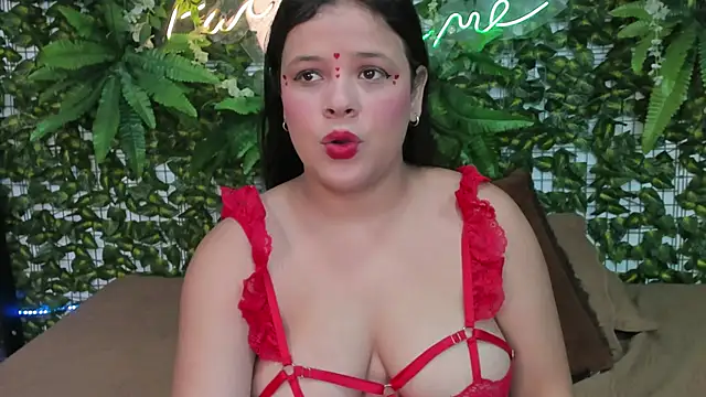 Snapshot of SofiaaBigBoobs chatting on 10-04-25, 12:25 SofiaaBigBoobs online show from 10-04-25, 12:25