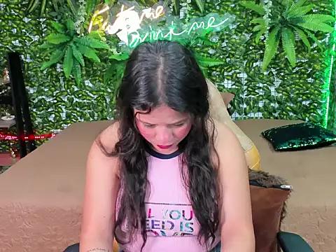 Snapshot of SofiaaBigBoobs chatting on 10-15-25, 12:27 SofiaaBigBoobs online show from 10-15-25, 12:27