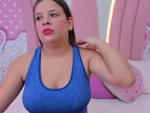 Snapshot of SofiaaBigBoobs chatting on 12-05-25, 12:25 SofiaaBigBoobs online show from 12-05-25, 12:25