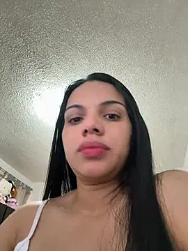 Snapshot of Anavalle chatting on 05-11-26, 07:11 Anavalle online show from 05-11-26, 07:11